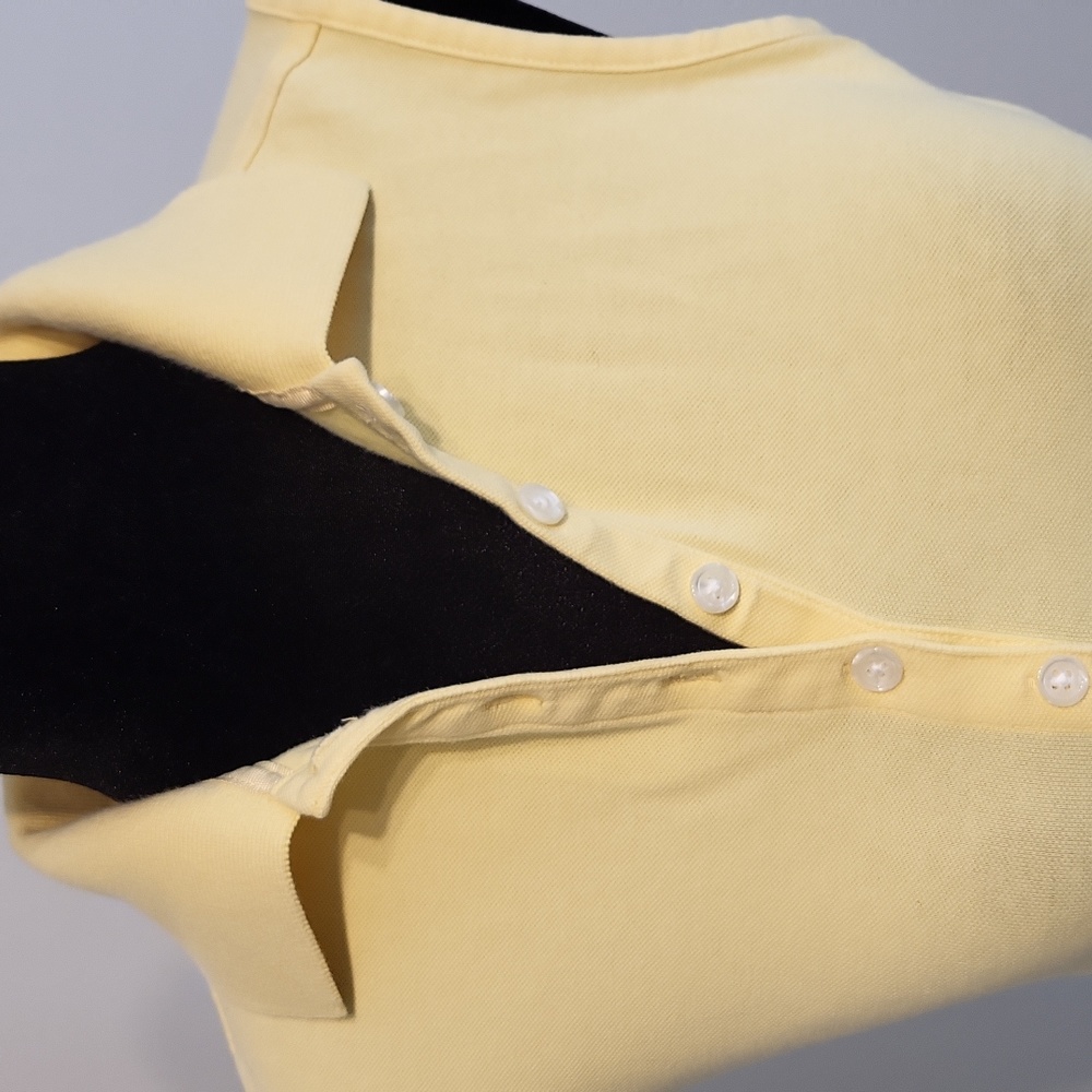 IZOD sleeveless top